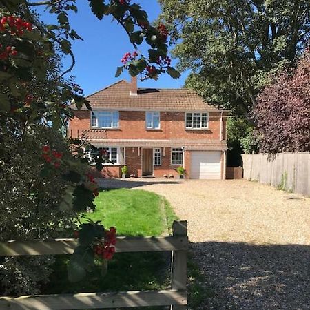 Barnfield Bed And Breakfast Downton  外观 照片